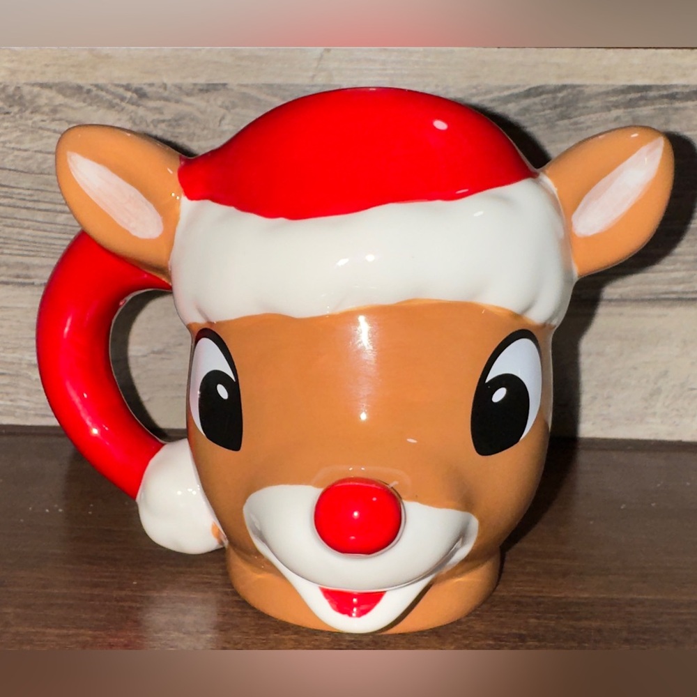 Super Cute 🥰 Rudolph The Red Nosed Reindeer  🦌 Sculpted with Santa 🎅 Hat - New